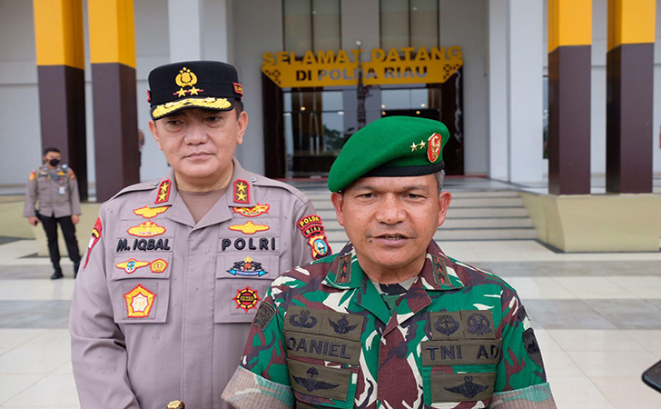 Mayjen-TNI-Achmad-Daniel-Chardin.jpg