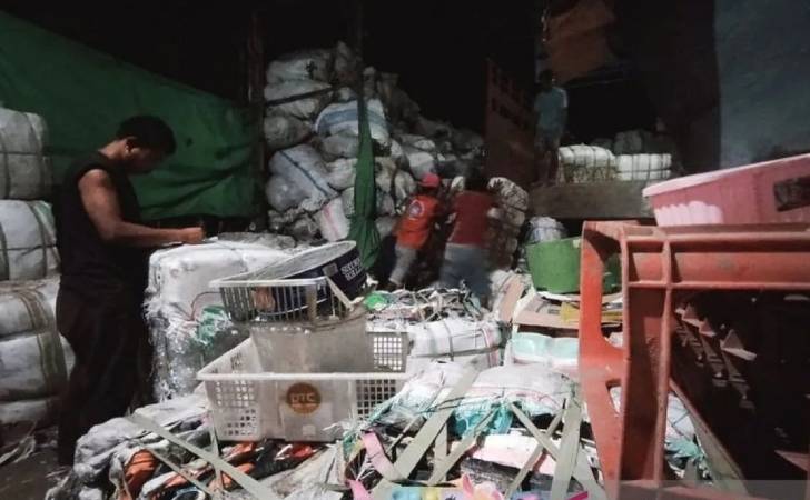 Menaklukan-Gunungan-Sampah-dengan-Ekonomi-Sirkular.jpg