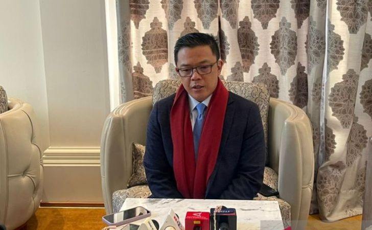 Menlu-Tegaskan-Indonesia-Tetap-Non-Blok-di-Tengah-Gejolak-Geopolitik-Global.jpg