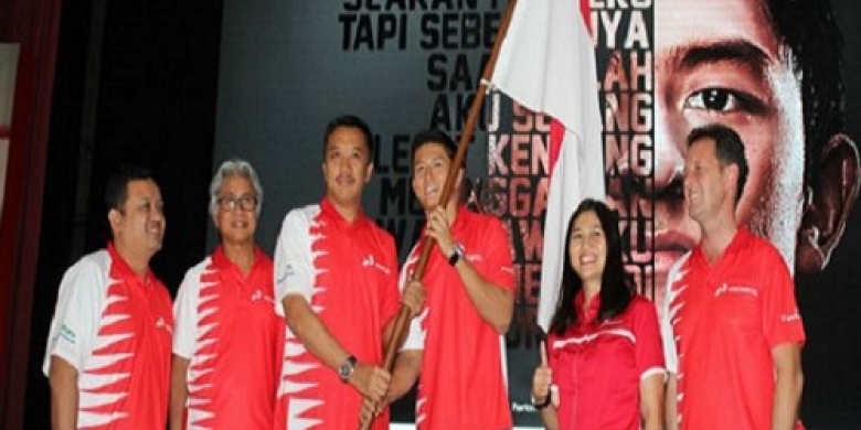 Menpora-Imam-Nahrowi-dan-pembalap-Rio-Haryanto.jpg