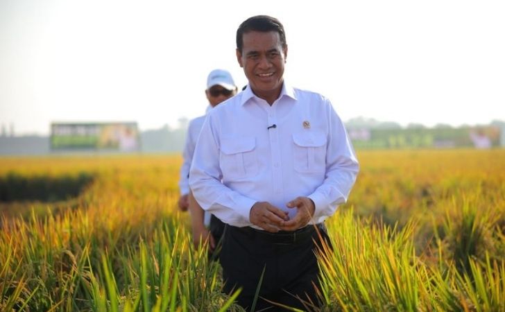 Mentan-Amran-Optimistis-Produksi-Beras-Nasional-Tetap-Aman-Hadapi-El-Nino.jpg
