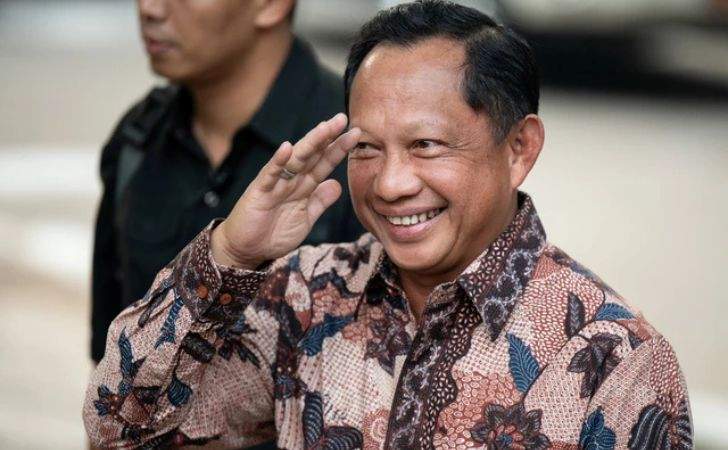 Menteri-Dalam-Negeri-Tito-Karnavian.jpg