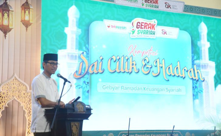 OJK-Kepri-Apresiasi-Kontribusi-BRK-Syariah-pada-Peningkatan-Literasi-Keuangan-Syariah.jpg