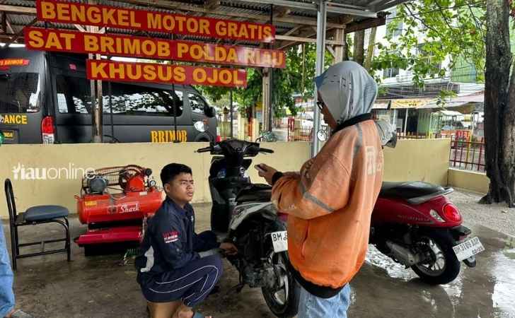 Ojol-di-bengkel-brimob-riau.jpg