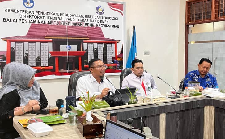 Ombusnaker-di-disdik-pekanbaru.jpg