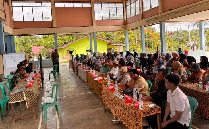 Optimalkan-Potensi-Kelapa-Sawit-Warga-Pendalian-IV-Koto-Antusias-Ikut-Pelatihan.jpg