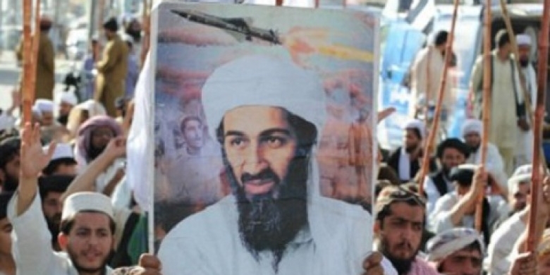 Osama-bin-Laden-merupakan-pemimpin-Al-Qaeda.jpg
