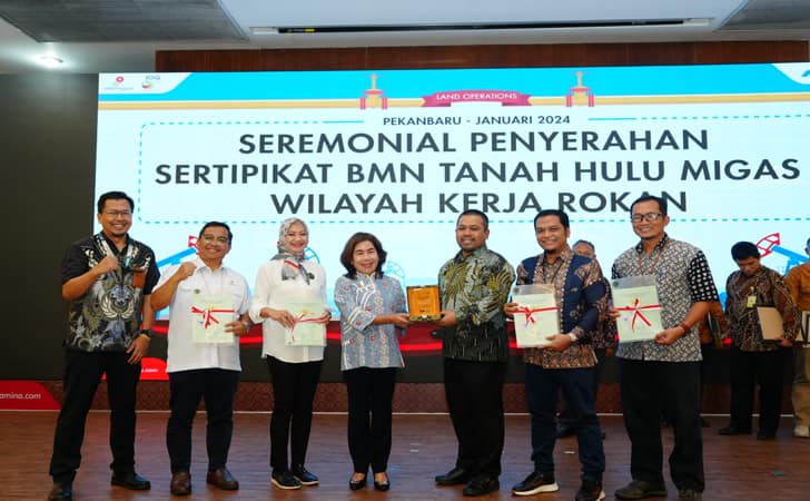 PHR-Raih-sertifkat-bpn.jpg