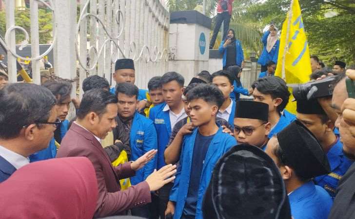 PMII-Riau-Minta-Pemerintah-Usut-Dugaan-19-Kebun-Sawit-Ilegal.jpg