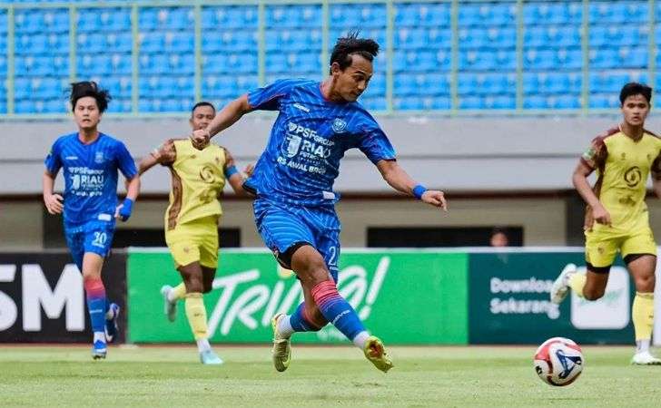 PSPS-Gilas-Sriwijaya-FC-6-0-Tanpa-Ampun.jpg