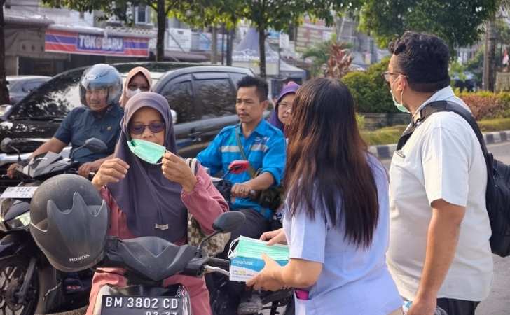 PT-Inti-Indosawit-Riau-Bagikan-Ribuan-Masker-untuk-Warga-di-Pangkalan-Kerinci.jpg
