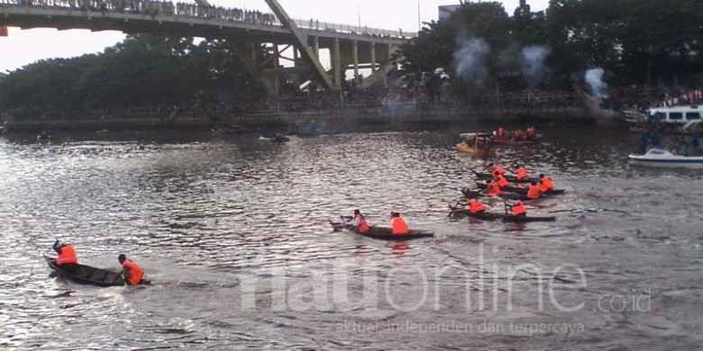 Pacu-Sampan-Tradisional.jpg