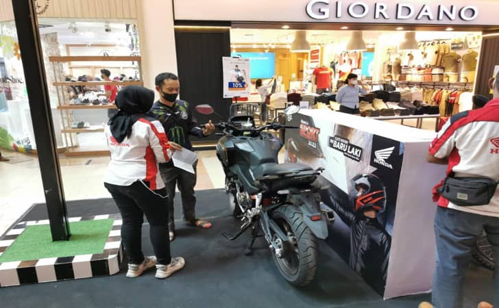 Pameran-honda-di-ska.jpg