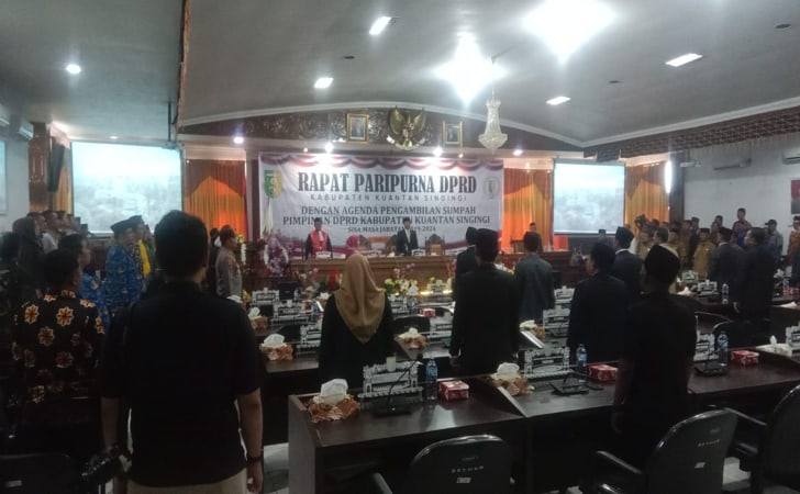 Paripurna-DPRD-Kuansing20.jpg