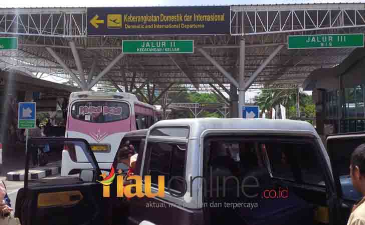 Parkir-Inap-di-Bandara-SSK-II.jpg