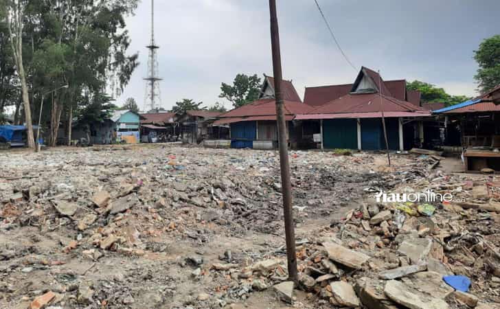 Pasar-Palapa-Pekanbaru.jpg