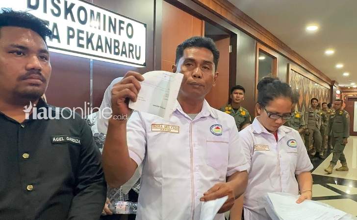 Pedagang-Pasar-Kodim-Kompak-Tolak-PMJ-Indra-Mulyadi-20-Tahun-Kami-Tidak-Sejahtera.jpg