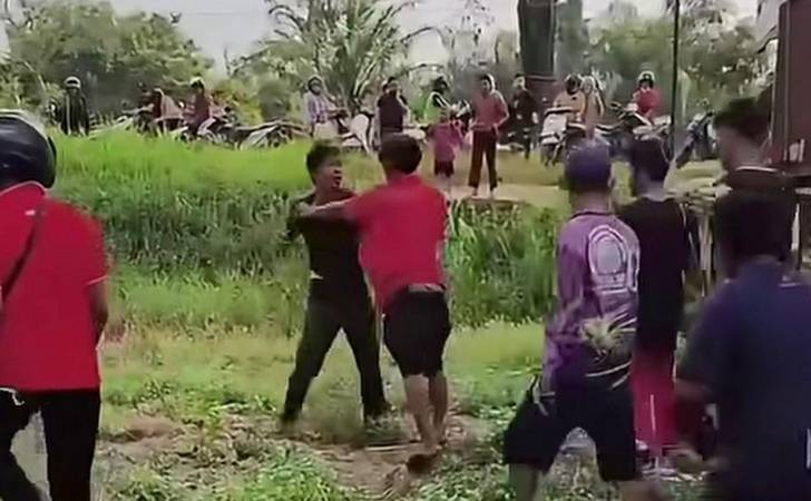 Pelaku-Curanmor-di-Rumbai-Tak-Berkutik-Saat-Dikepung-Warga.jpg