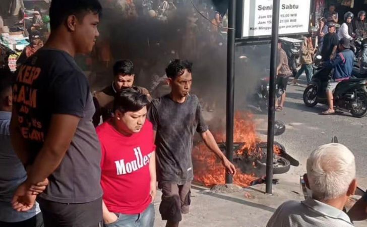 Pelaku-jambret-diamankan-warga.jpg
