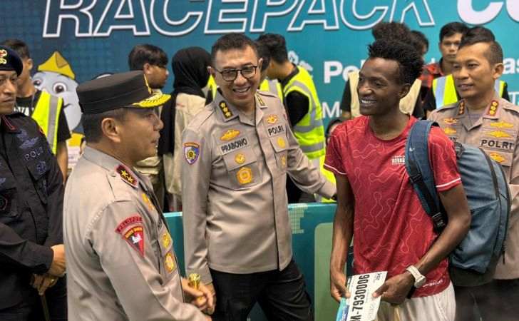 Pelari-Kenya-James-Kahora-Bidik-Juara-di-Riau-Bhayangkara-Run-2025.jpg