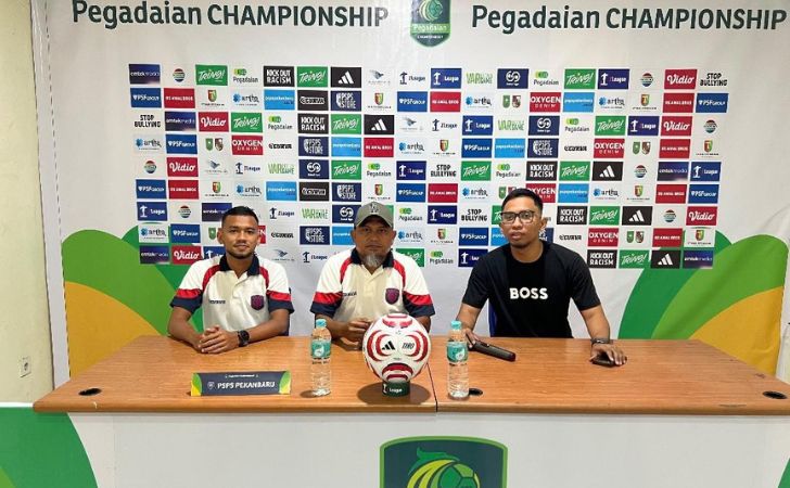 Pelatih-PSPS-Pekanbaru-Akhyar-Ilyas7.jpg