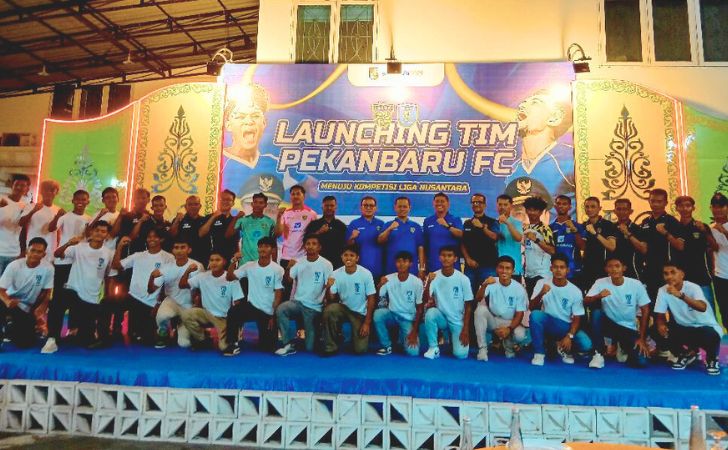 Peluncuran-jersey-pekanbaru-fc.jpg