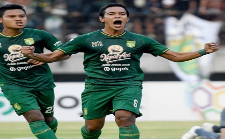 Pemain-Persebaya-Surabaya-Misbakus-Solikin.jpg