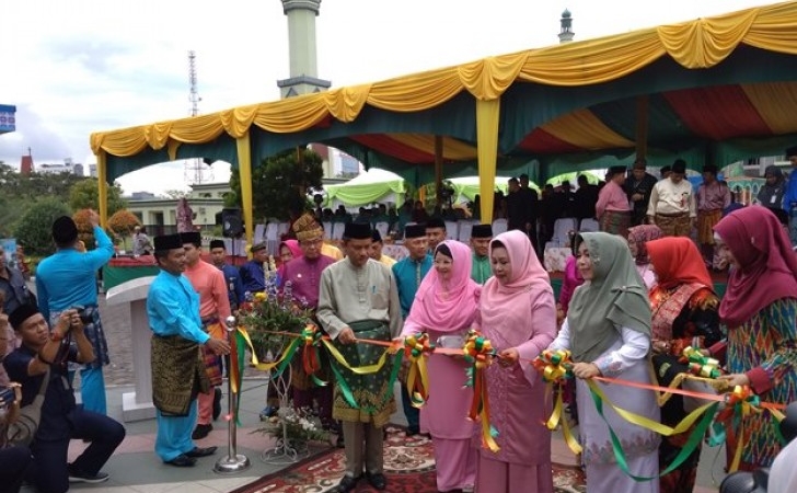 Pembukaan-bazar-MTQ-Riau-2018.jpg