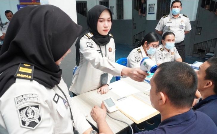 Pemeriksaan-kesehatan-di-rutan2.jpg