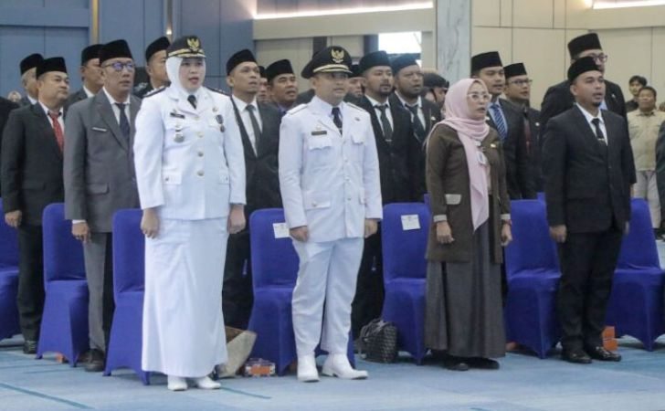 Pemko-Pekanbaru-Lantik-25-Pejabat-Sabarudi-Layani-Masyarakat-dengan-Baik.jpg
