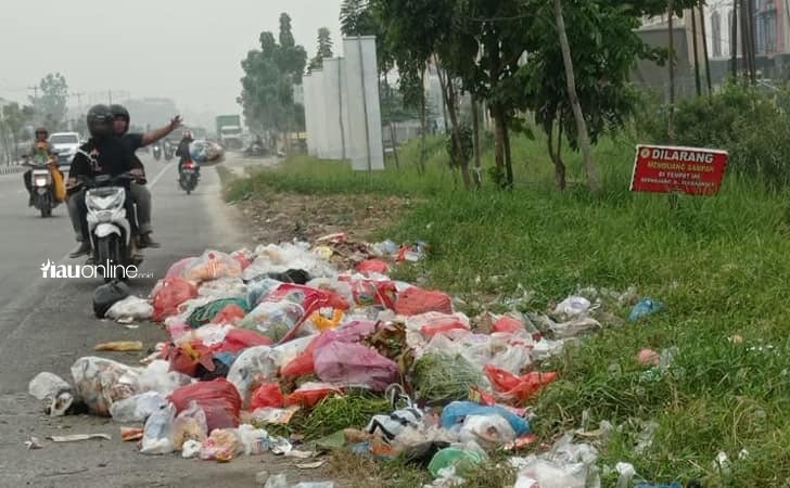 Pemotor-buang-sampah.jpg