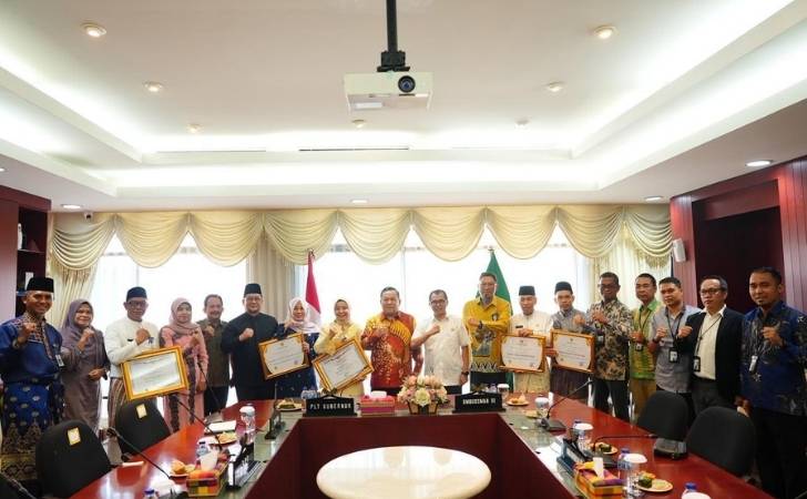 Pemprov-Riau-terus-memperkuat-kualitas-pelayanan-publik-di-berbagai-sektor.jpg