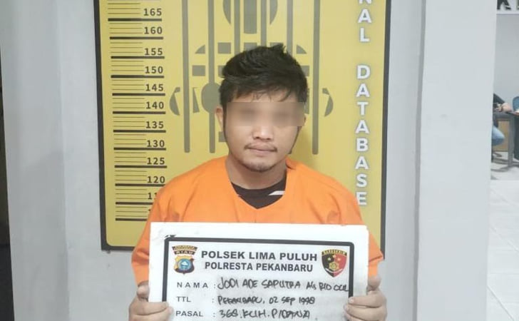 Pemuda-ngaku-polisi.jpg