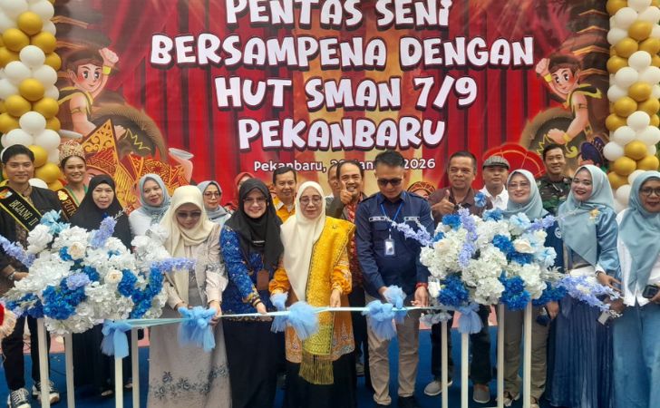Pentas-Seni-SMAN-9-Pekanbaru.jpg