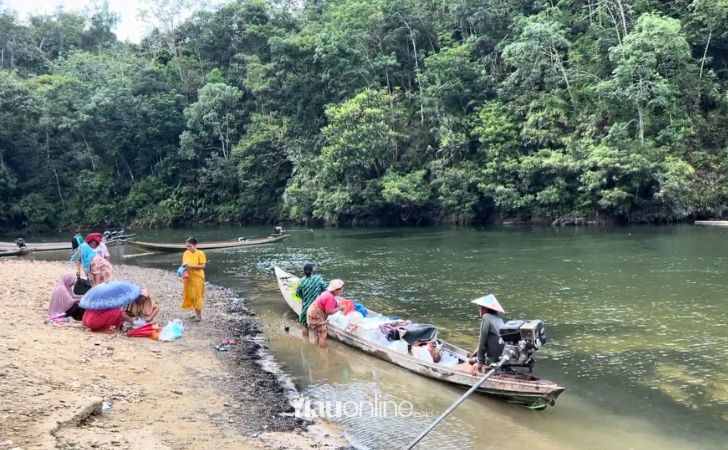 Perempuan-Adat-Gajah-Bertalut-Hutan-dan-Sungai-Ruh-Hidup-Kami-1.jpg