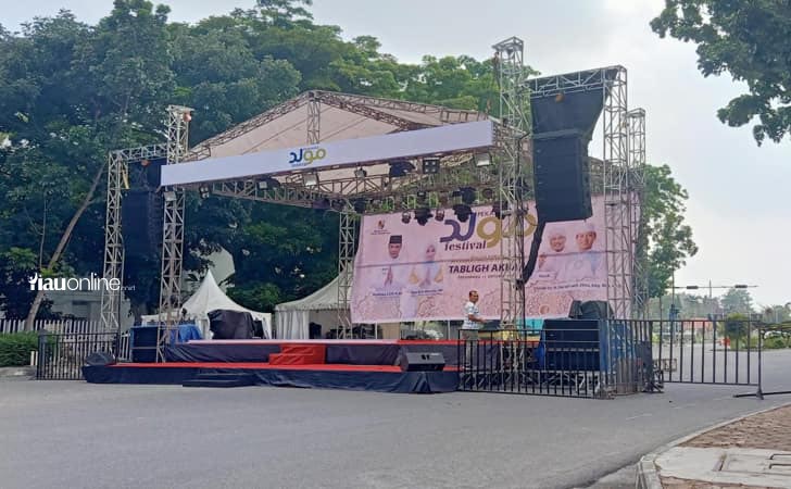 Persiapan-malam-puncak-festival.jpg