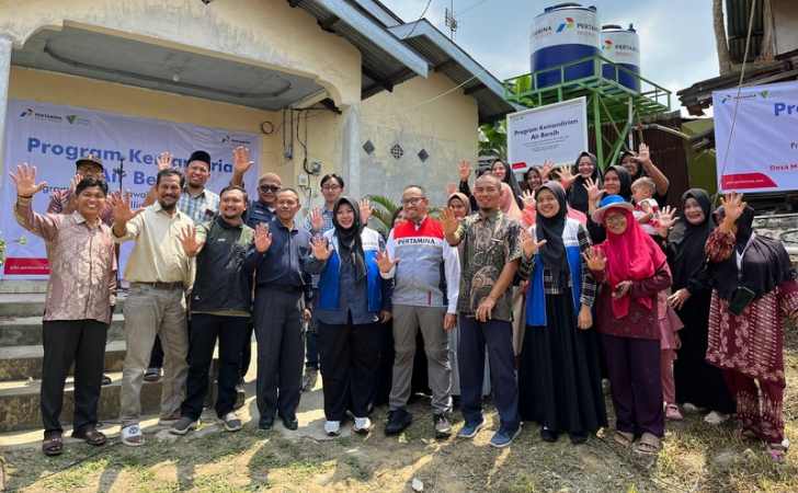 Pertamina-Drilling-Bangun-Sumur-Air-Bersih-Bagi-Warga-Desa-Minas-Jaya.jpg