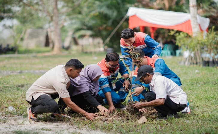 Pertamina-tanam-bibit-pohon1.jpg