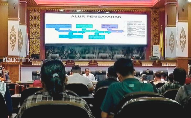 Pertemuan-sekwan-dan-wartawan2.jpg