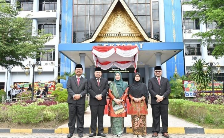 Petinggi-Unri2.jpg