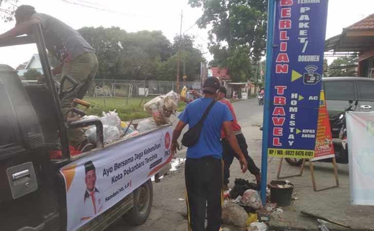 Pick-Up-Angkut-Sampah.jpg