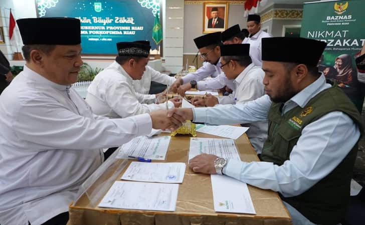 Pj-Gubri-bayar-zakat.jpg