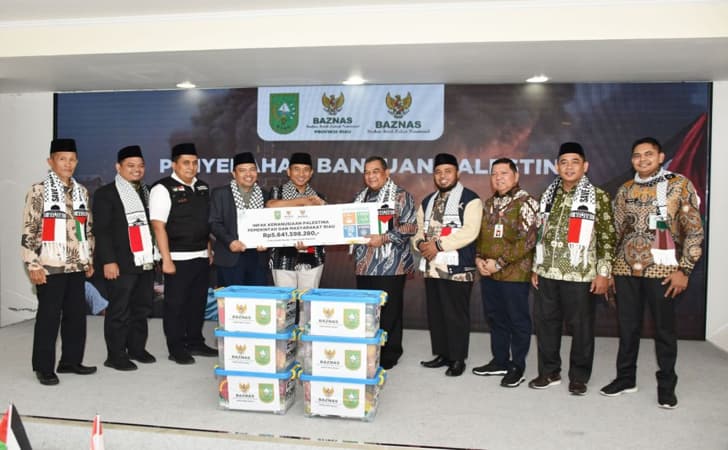 Plt-Gubri-serahkan-donasi-untuk-palestina.jpg