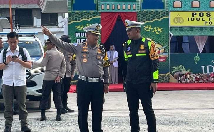 Polda-Riau-Intensifkan-Patroli-Arus-Balik-di-Jalur-RiauSumbar.jpg