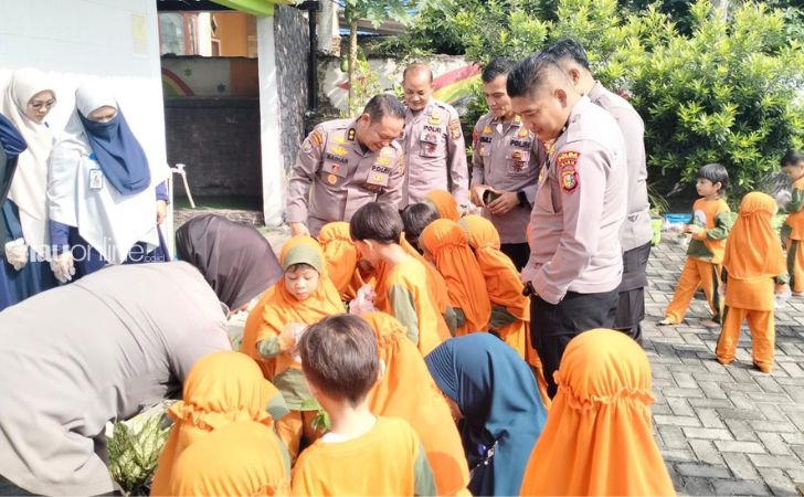 Polda-riau-di-tk-pekanbaru2.jpg