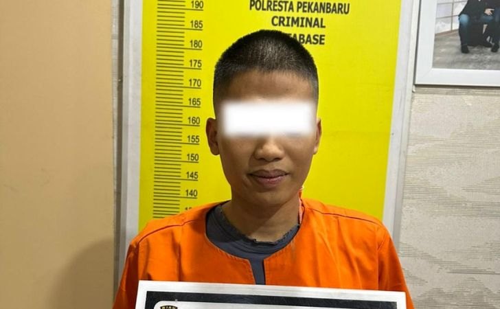Polresta-Pekanbaru-Tetapkan-FAS-Tersangka-Video-Asusila-19-Detik.jpg