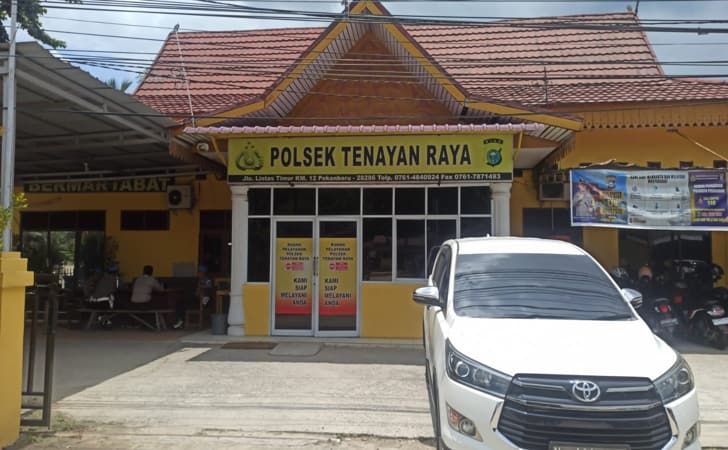 Polsek-Tenayan-raya2.jpg