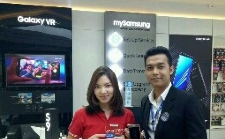 Promotors-Smartfren-Samsung.jpg
