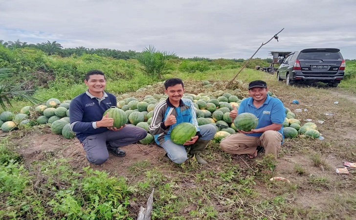 RAPP-dan-petani-semangka.jpg