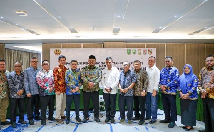 RUPS-LB-PT-BSP-Tetapkan-Robi-Junipa-Sebagai-Direktur-Baru.jpg